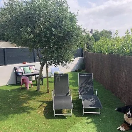 Maison Face A La بيت للعطل *